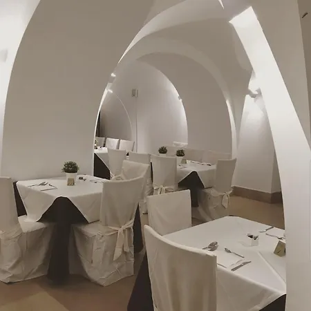 Hotel Palazzo Sant' Elena 3*